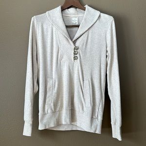 Women’s Banana Republic sweater; size med